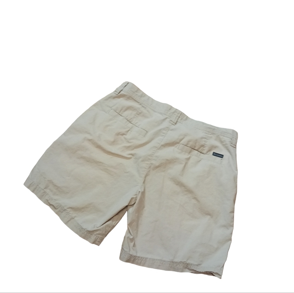 Columbia Outdoor Adventure Shorts Men's 34 waist 8 inch Rise Gorpcore Preppy